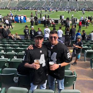 Meet your Posher, Nicholas